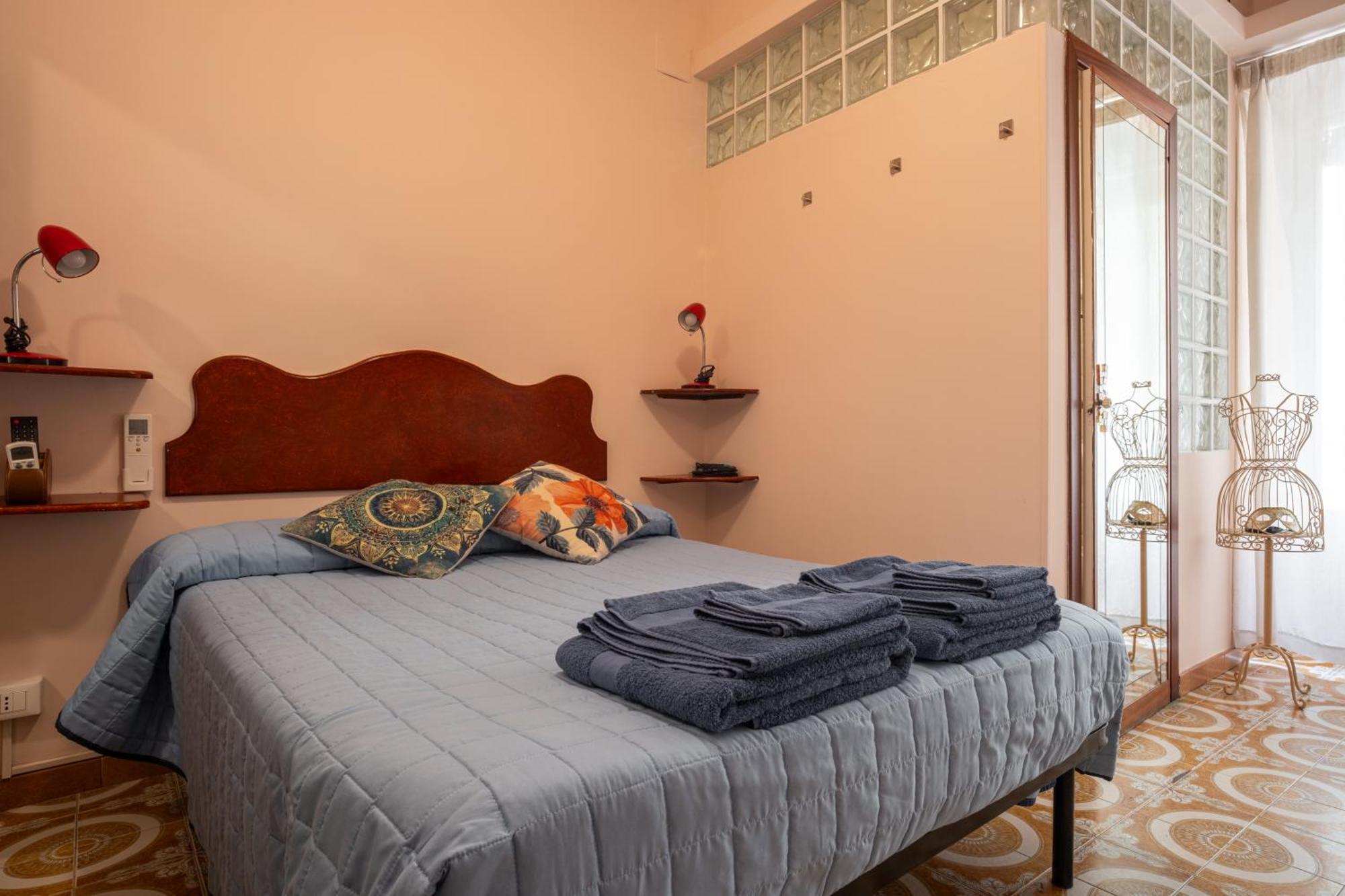 Bed and Breakfast Il Leoncino à Rome Extérieur photo